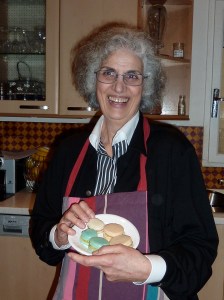 My 5 macaroons to go!